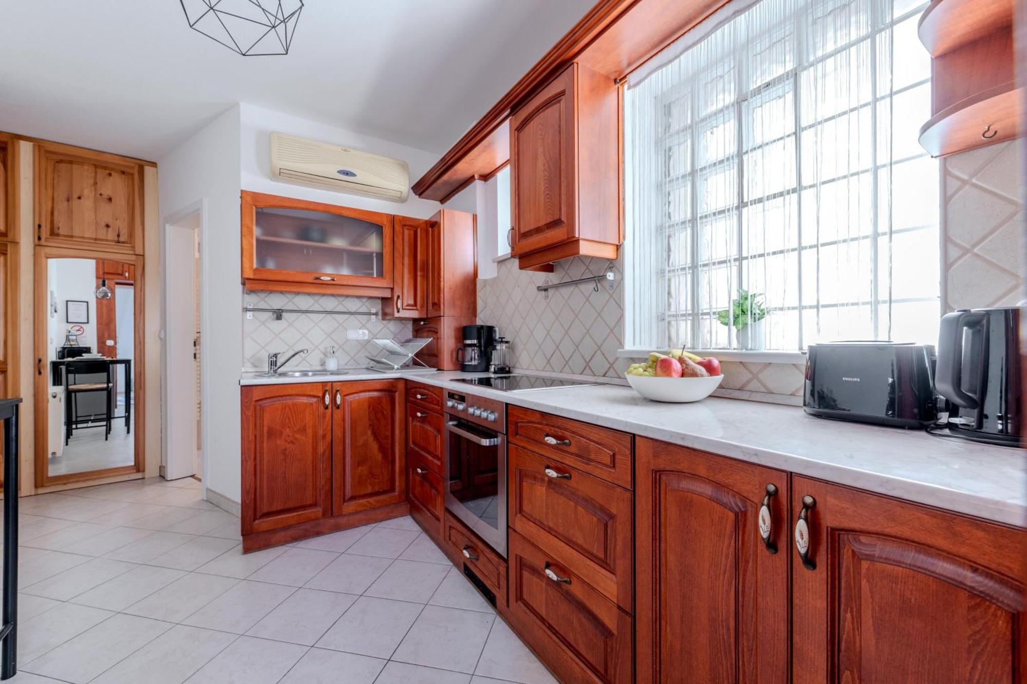 Cozy Flat In The Heart Of Buda Апартаменти